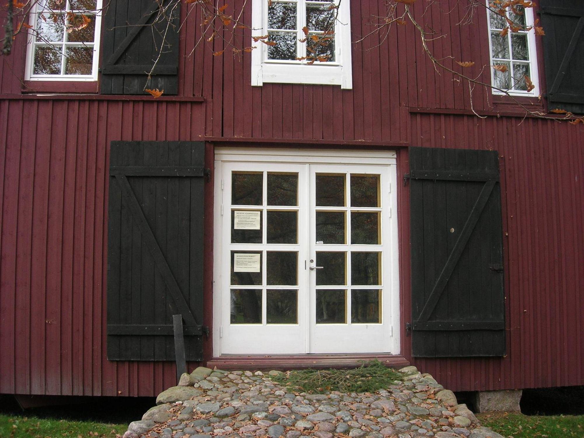 Portaan Nahkurinverstas Porras Exterior photo